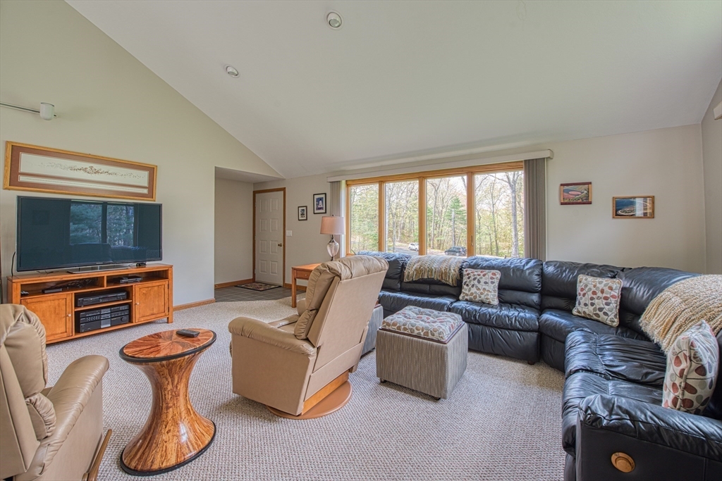 1044 Plymouth Street, East Bridgewater, MA Photo #13