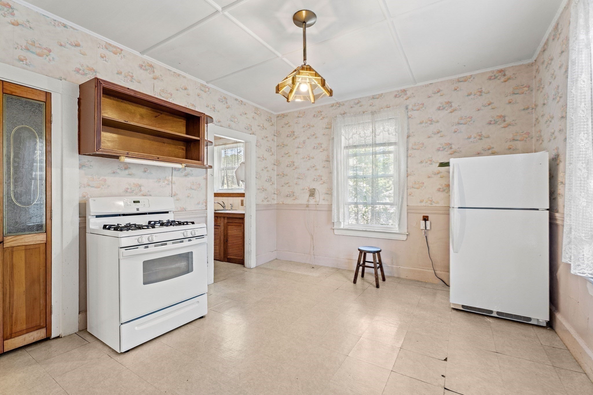 99 Farragut Rd, Swampscott, MA, 99 Farragut Rd, Swampscott, MA Photo #11