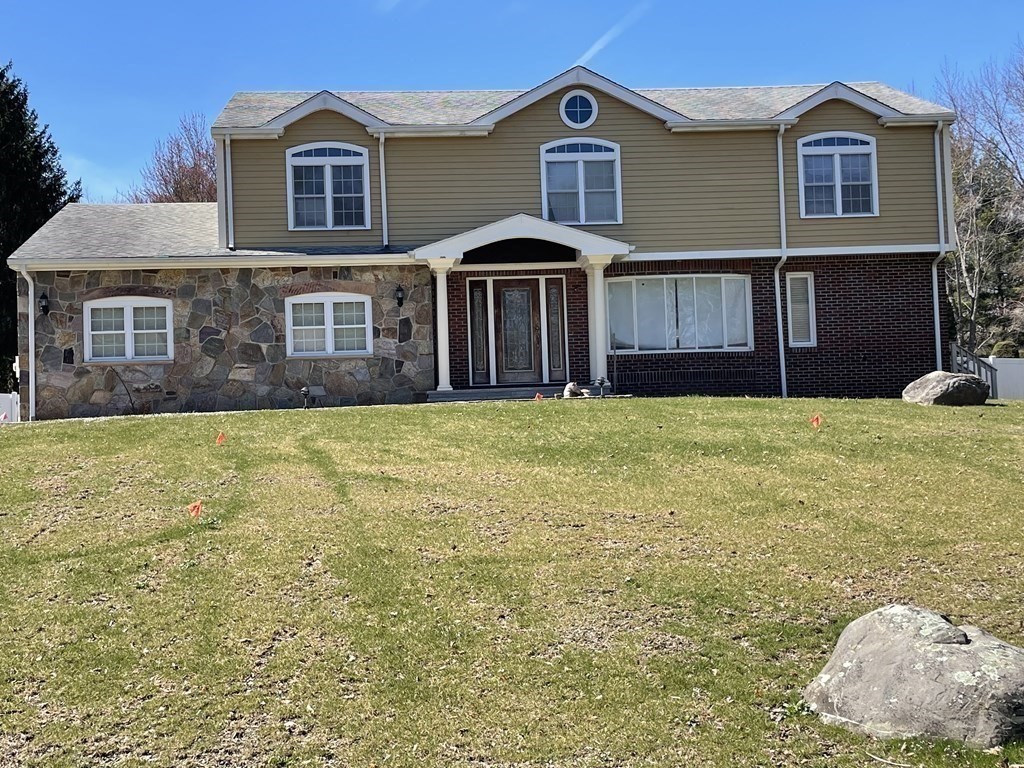 243 Weatherbee Dr
