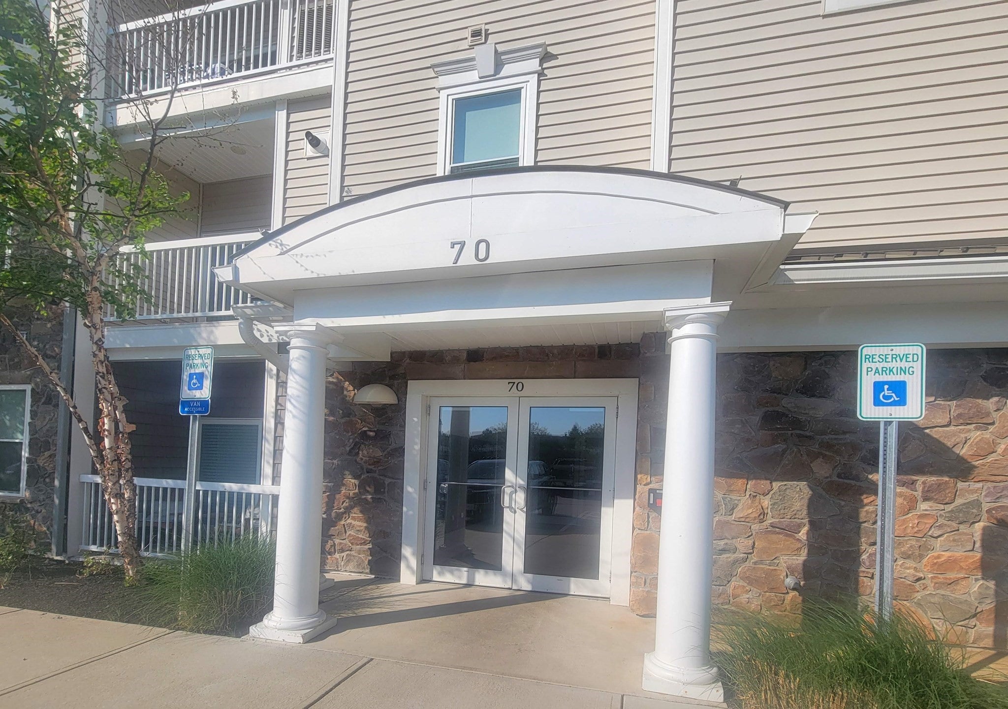 70 Trotter Rd 312, Weymouth MA 02190
