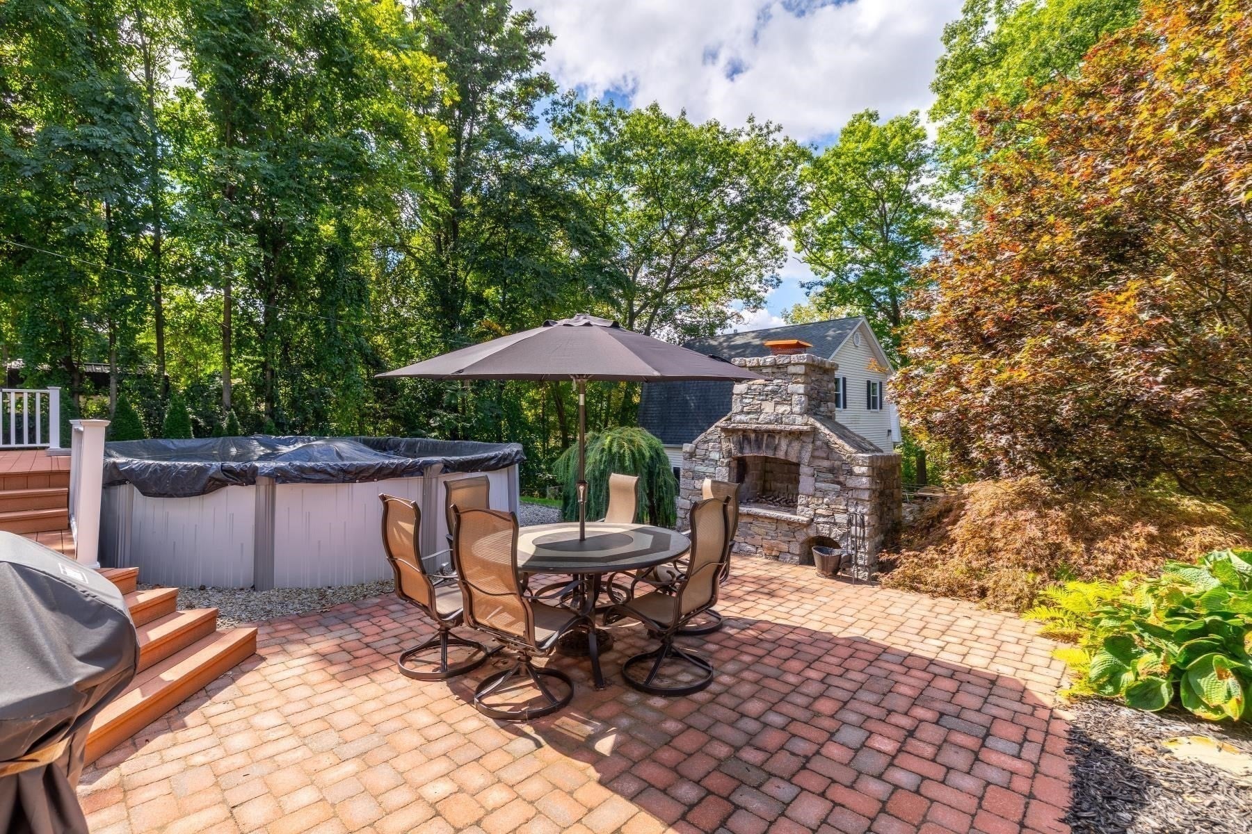 22 John F Kennedy Dr, Millbury, MA, 22 John F Kennedy Dr, Millbury, MA Photo #20