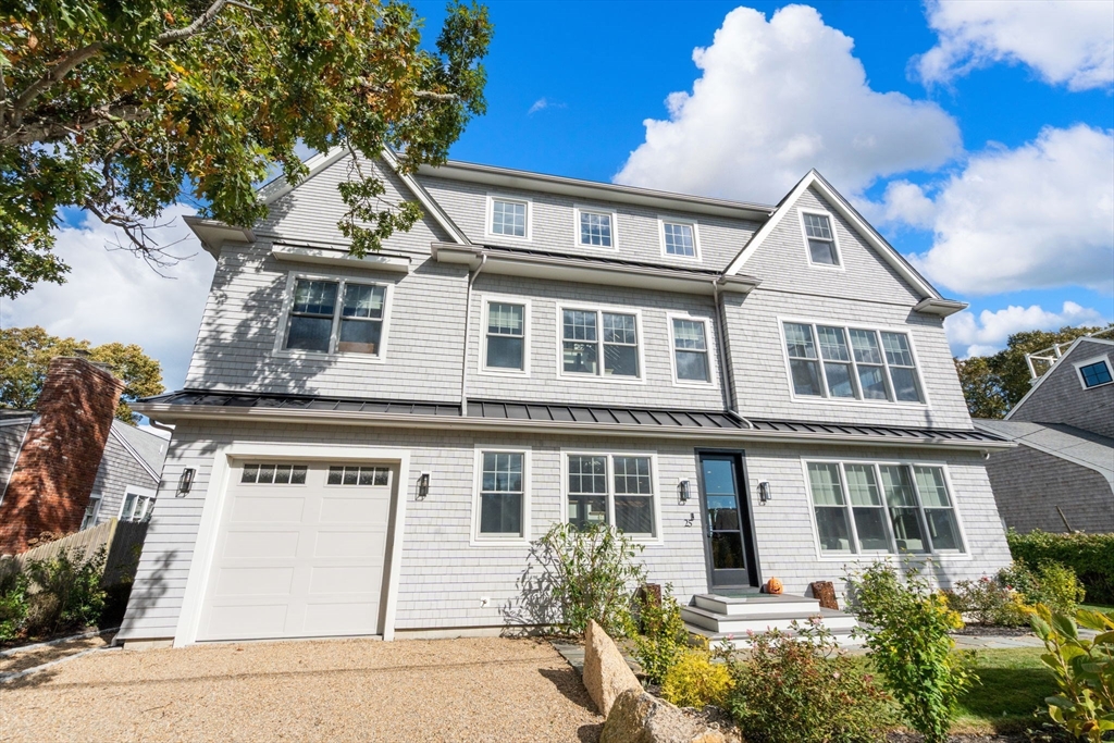 25 West Ave