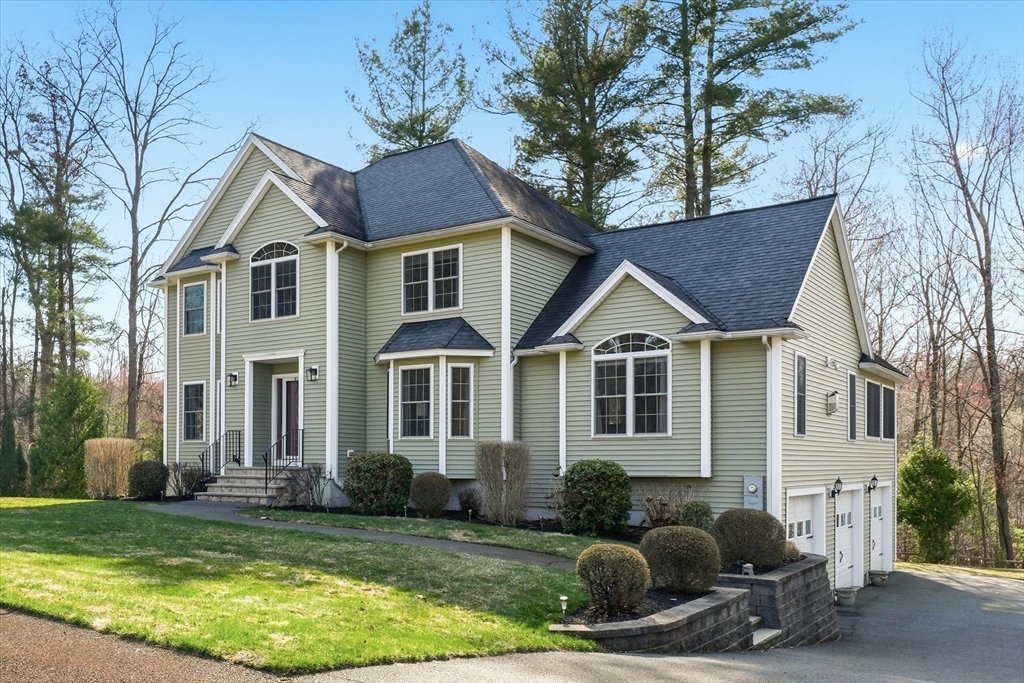 10 Rolling Meadows