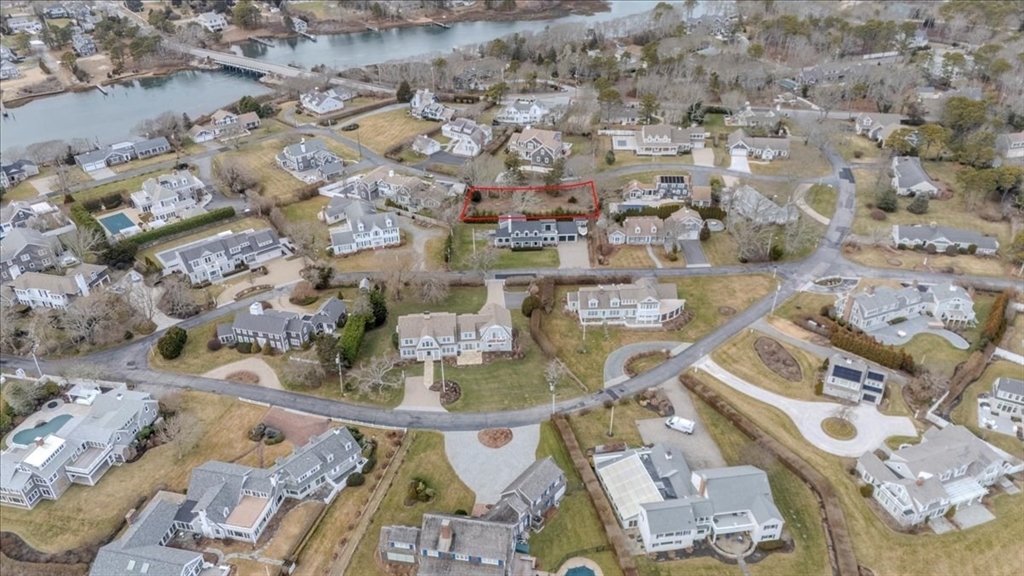 19 Riverway