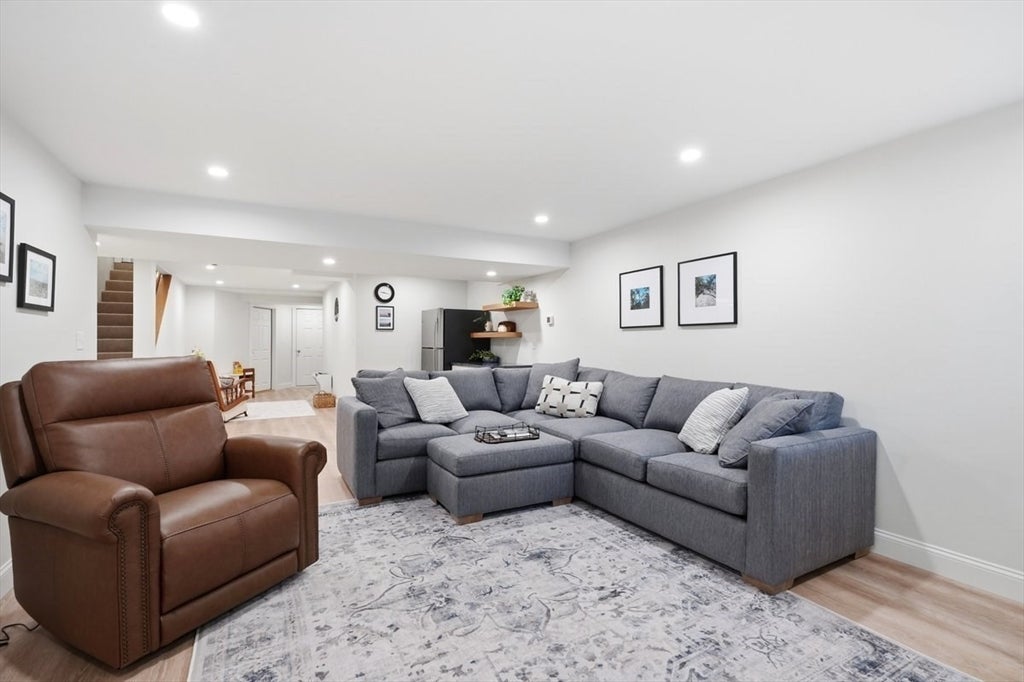 48 Inkberry Ln, Plymouth, MA, 48 Inkberry Ln, Plymouth, MA Photo #17