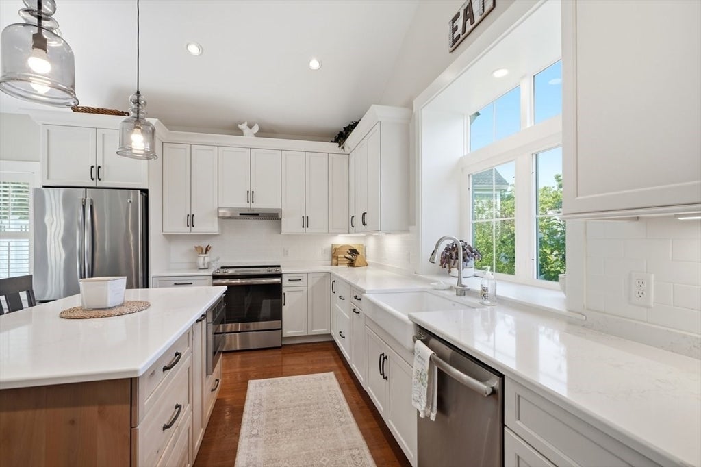 48 Inkberry Ln, Plymouth, MA, 48 Inkberry Ln, Plymouth, MA Photo #5