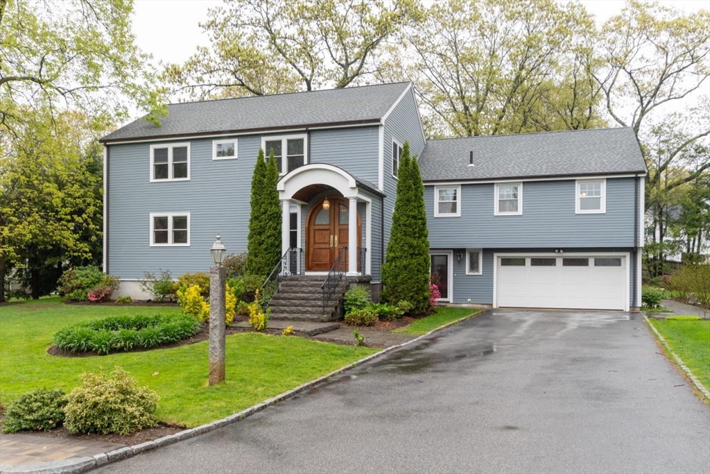 51 Lantern Rd