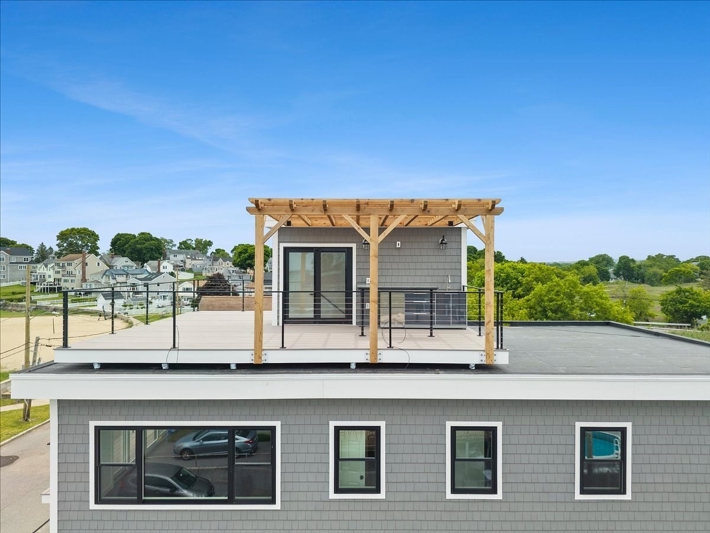 153 Edgewater Drive