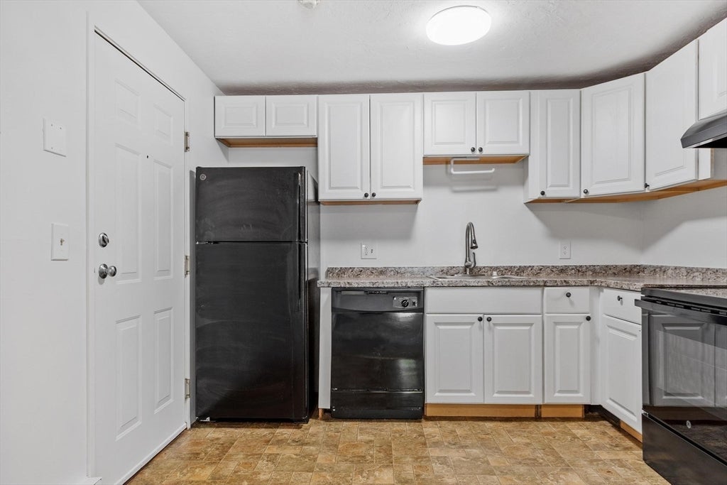 56 Edgeworth ST #16, Worcester, MA Photo #6