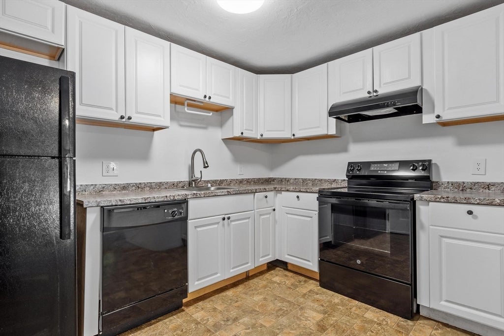 56 Edgeworth ST #16, Worcester, MA Photo #3