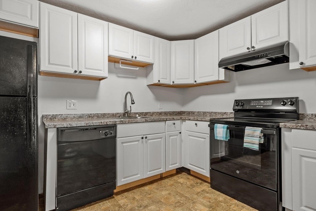 56 Edgeworth ST #16, Worcester, MA Photo #5