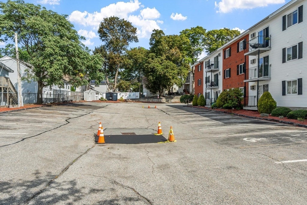 56 Edgeworth ST #16, Worcester, MA Photo #25