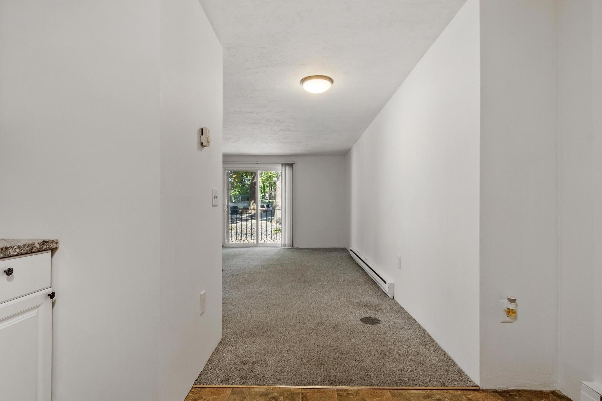 56 Edgeworth ST #16, Worcester, MA Photo #11