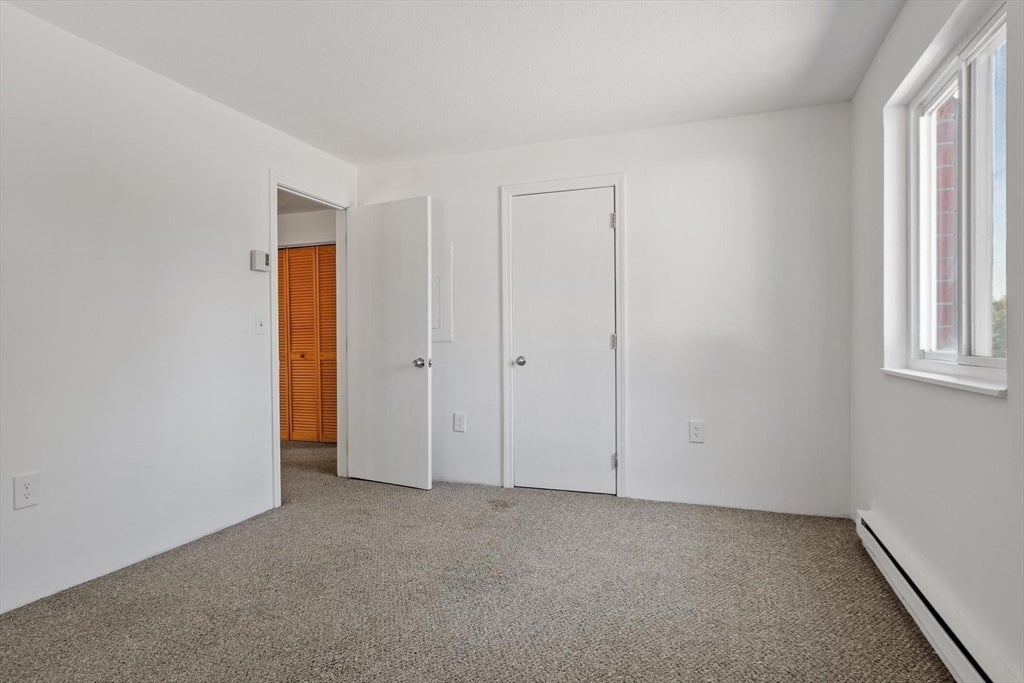 56 Edgeworth ST #16, Worcester, MA Photo #18