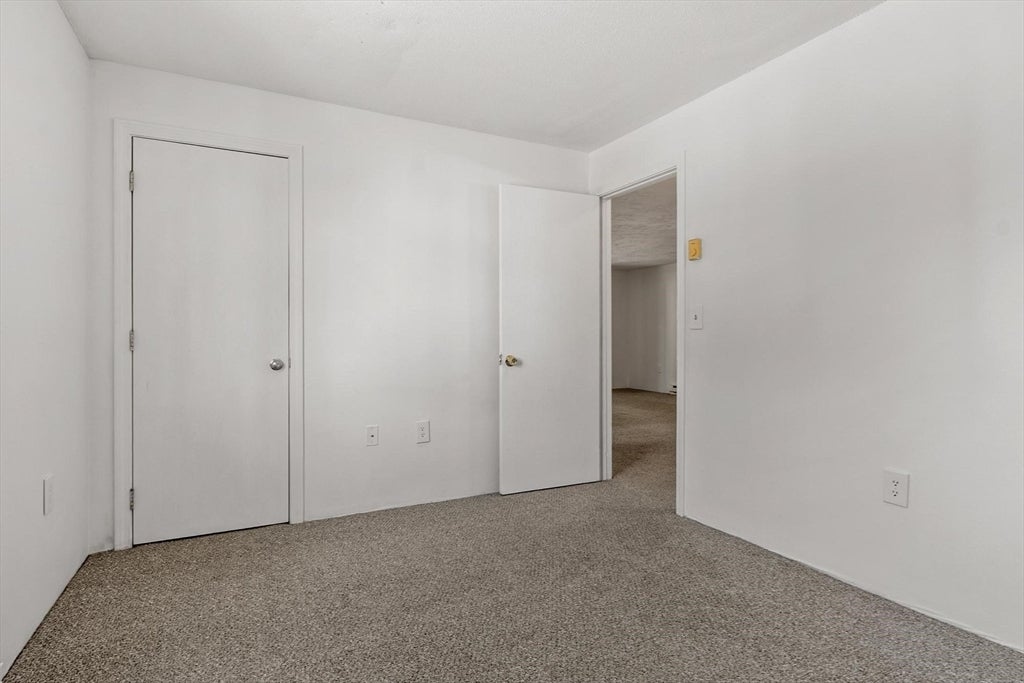 56 Edgeworth ST #16, Worcester, MA Photo #21