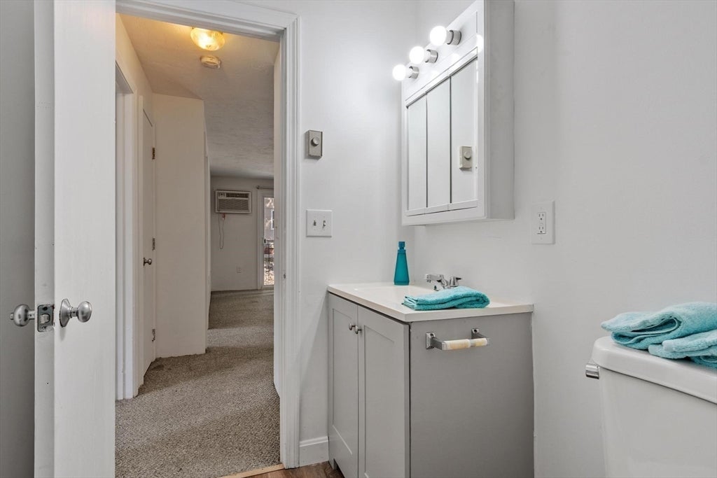 56 Edgeworth ST #16, Worcester, MA Photo #23
