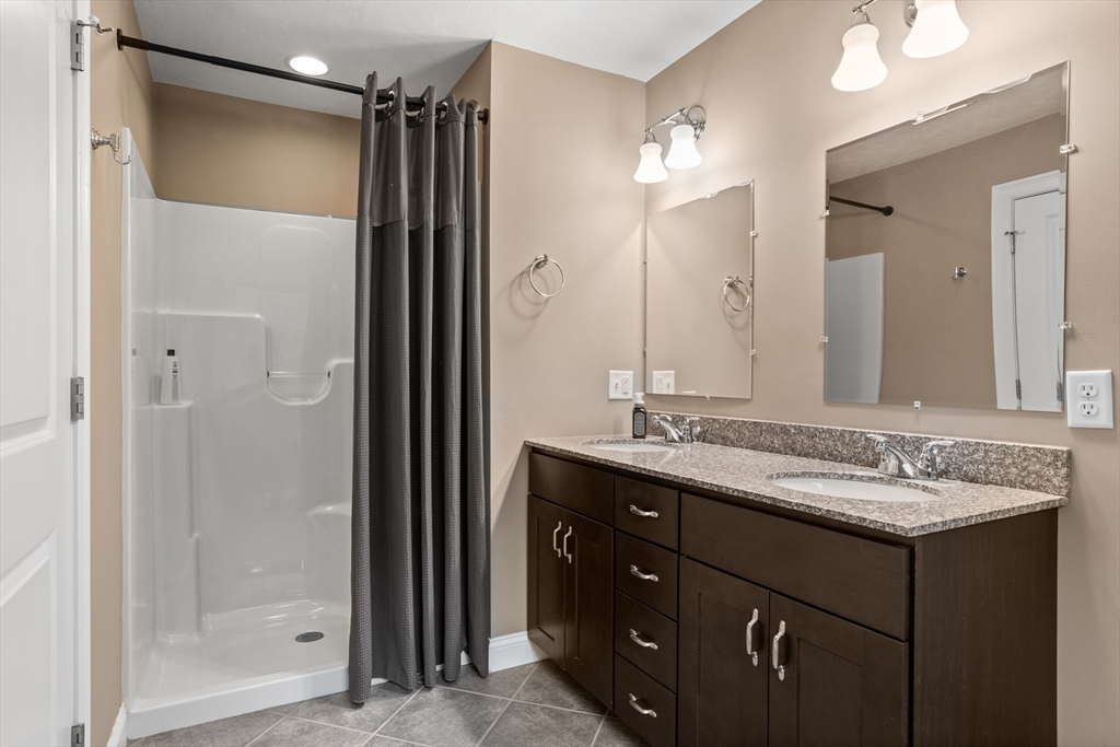 23 Hemlock Dr