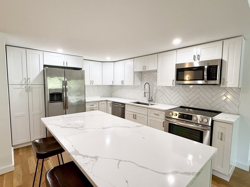 146 Marble St 213