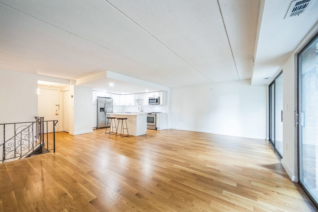 146 Marble St 213