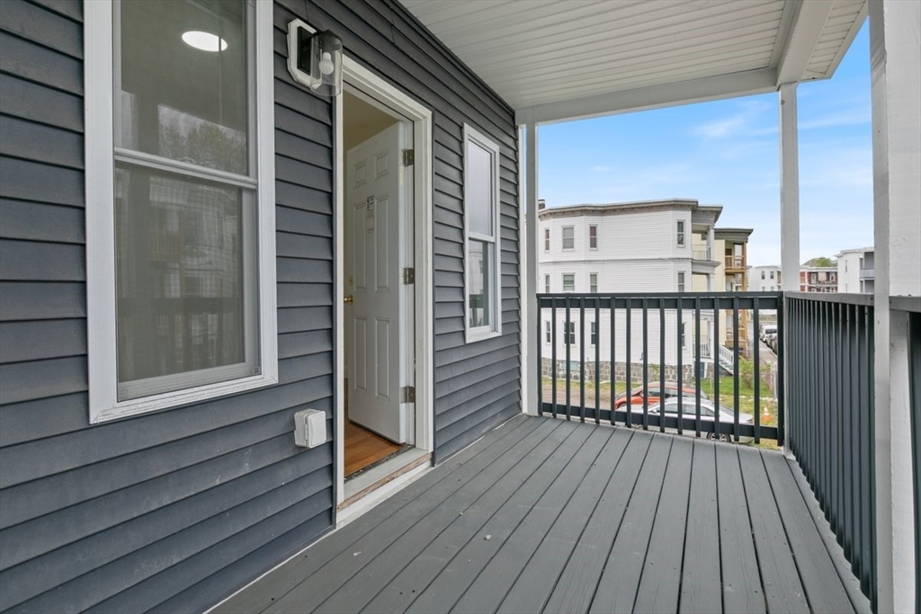 18 Baird St #2, Boston, MA Photo #18