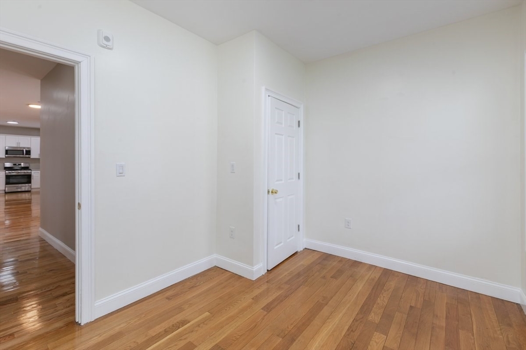 18 Baird St #2, Boston, MA Photo #14