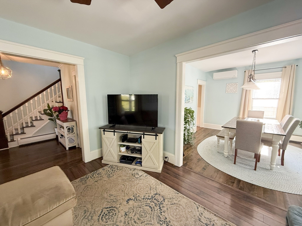 12 Lamar Ave, Worcester, MA Photo #8