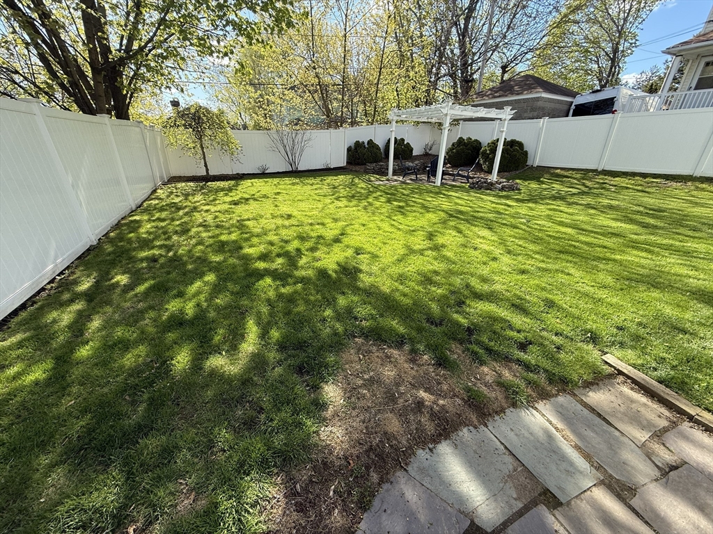 12 Lamar Ave, Worcester, MA Photo #30