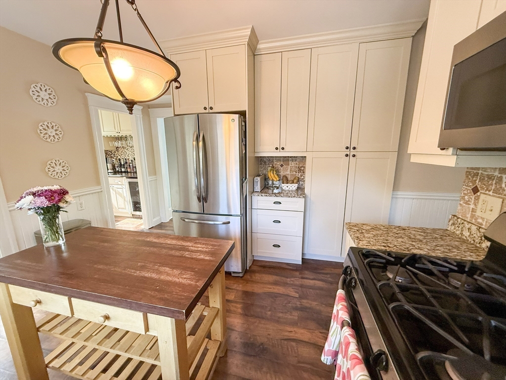 12 Lamar Ave, Worcester, MA Photo #14
