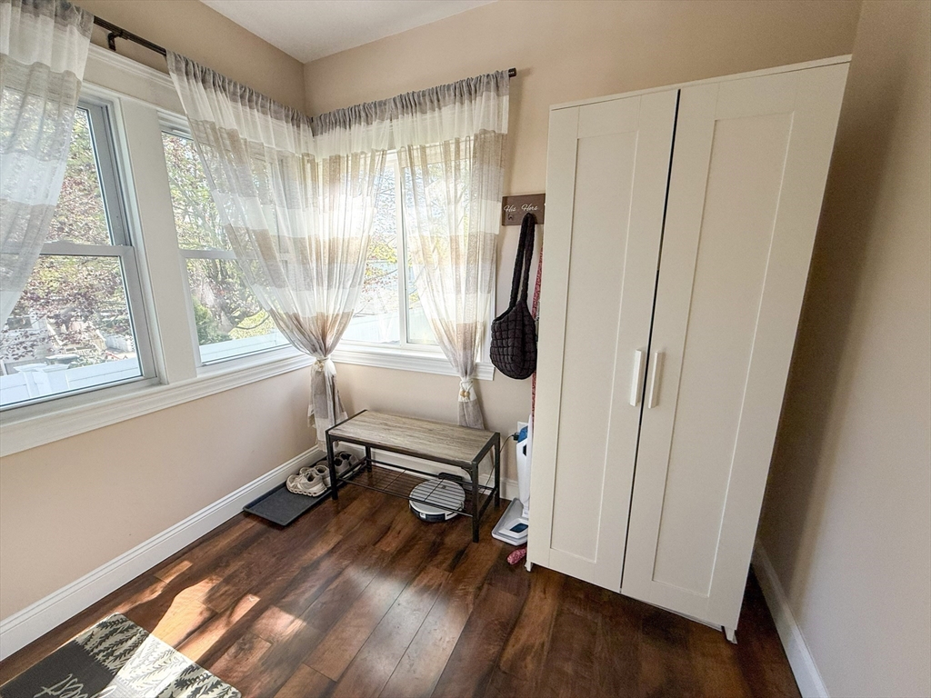 12 Lamar Ave, Worcester, MA Photo #17