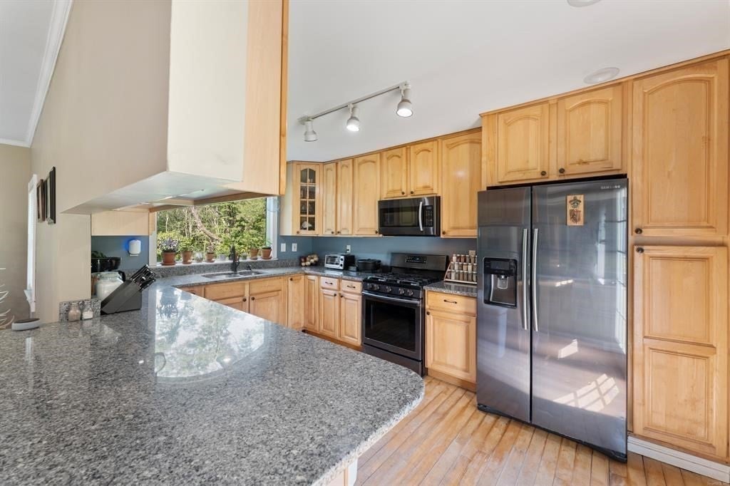 1530 Hartford Pike, Killingly, CT Photo #3