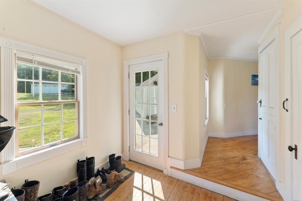 1530 Hartford Pike, Killingly, CT Photo #10