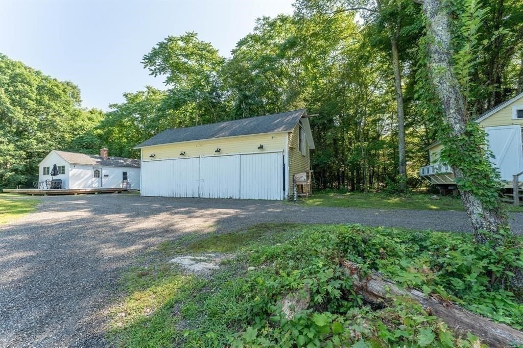 1530 Hartford Pike, Killingly, CT Photo #35