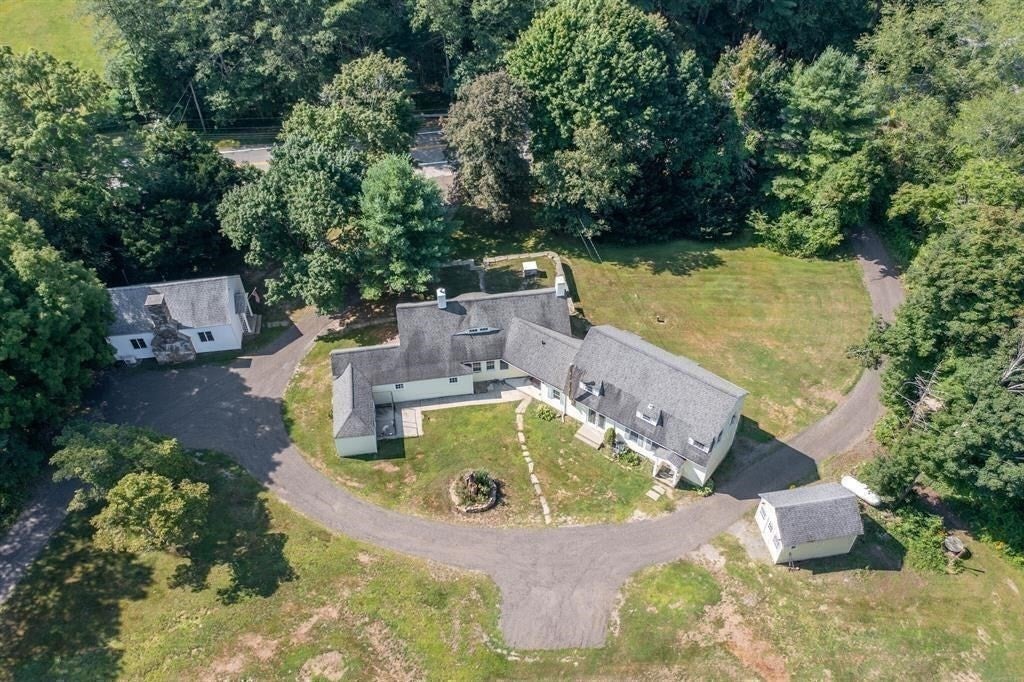 1530 Hartford Pike, Killingly, CT Photo #39