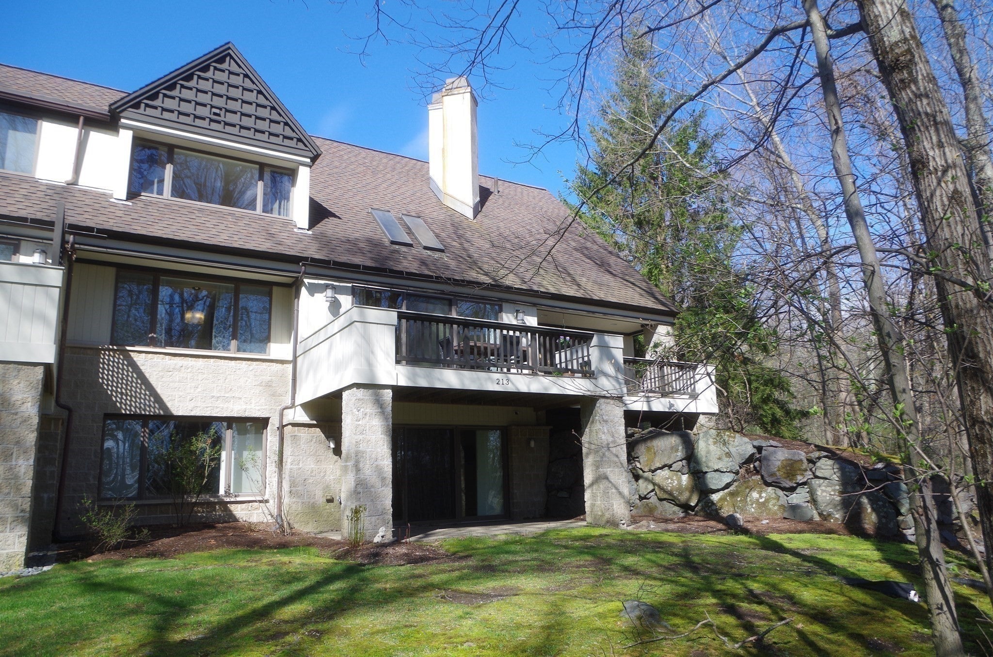 213 Nahanton St #213, Newton, MA, 213 Nahanton St #213, Newton, MA Photo #24