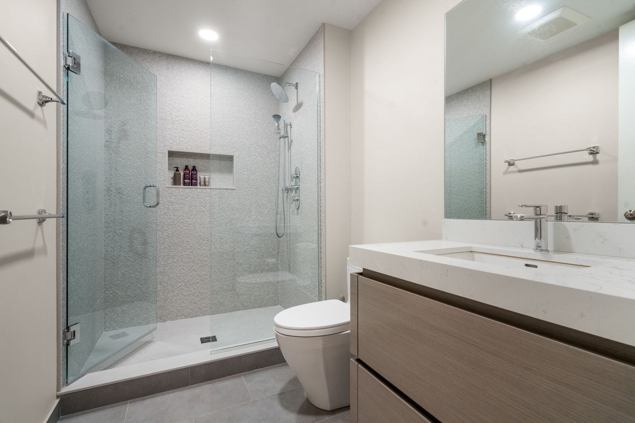 213 Nahanton St #213, Newton, MA, 213 Nahanton St #213, Newton, MA Photo #19