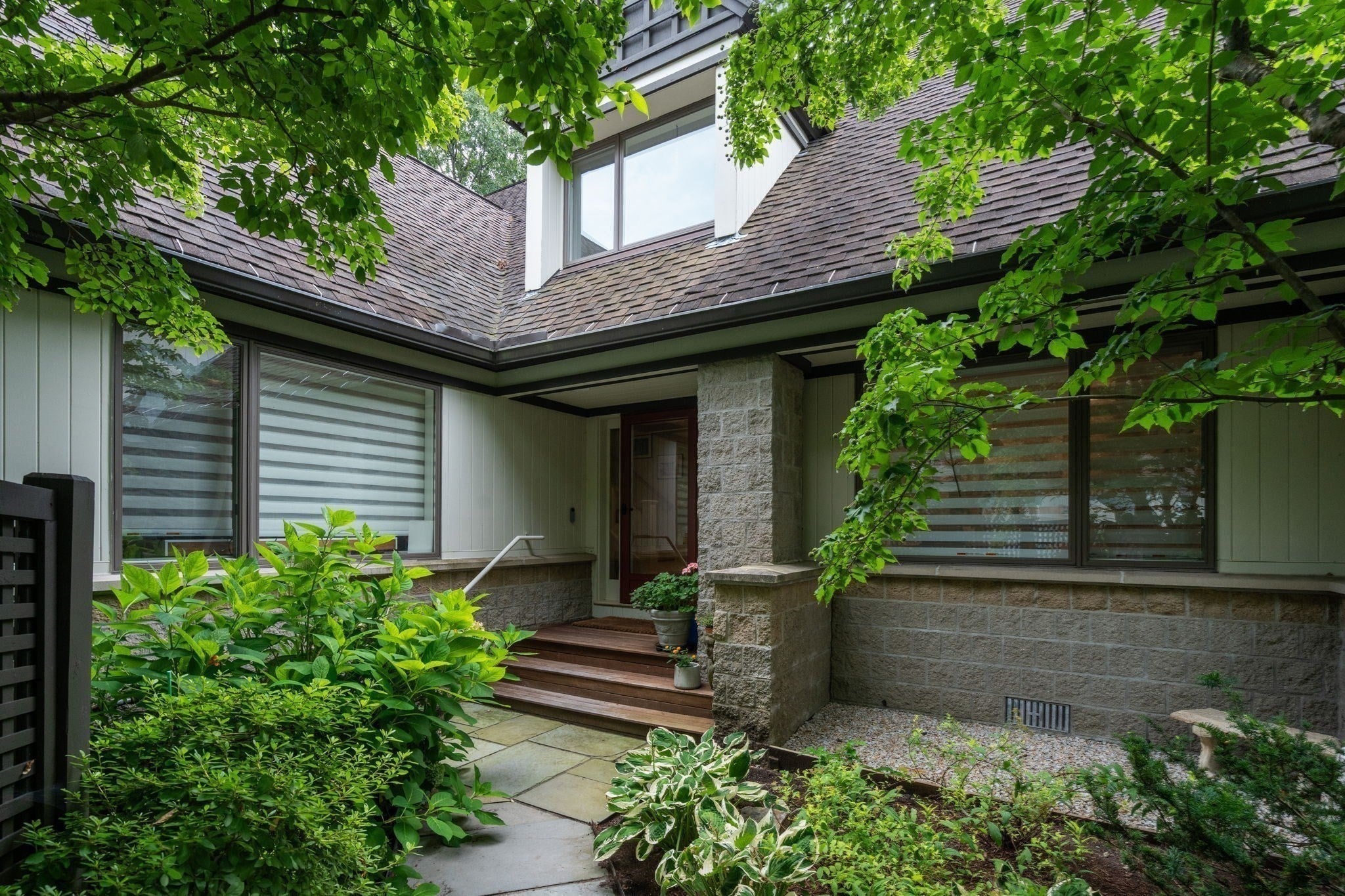 213 Nahanton St #213, Newton, MA, 213 Nahanton St #213, Newton, MA Photo #25