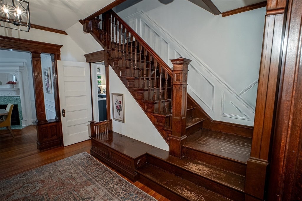 37 Pineywoods Ave, Springfield, MA, 37 Pineywoods Ave, Springfield, MA Photo #5
