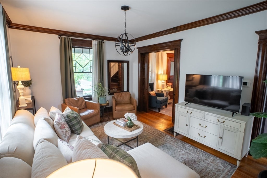 37 Pineywoods Ave, Springfield, MA, 37 Pineywoods Ave, Springfield, MA Photo #9