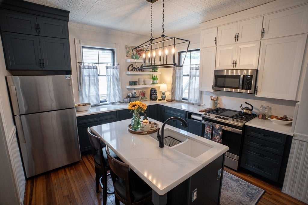 37 Pineywoods Ave, Springfield, MA, 37 Pineywoods Ave, Springfield, MA Photo #13