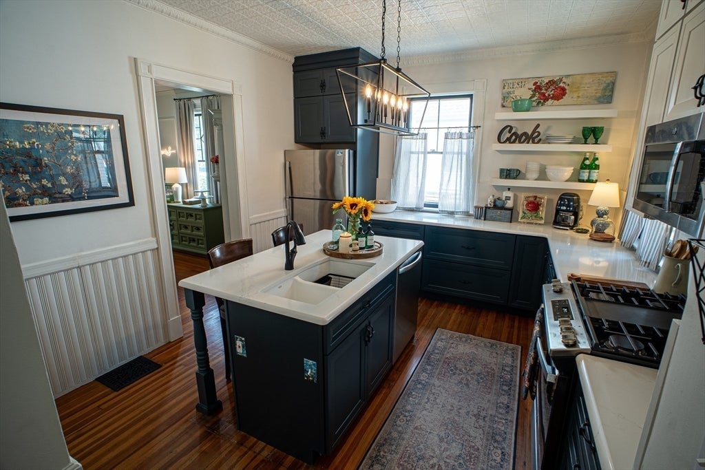 37 Pineywoods Ave, Springfield, MA, 37 Pineywoods Ave, Springfield, MA Photo #14