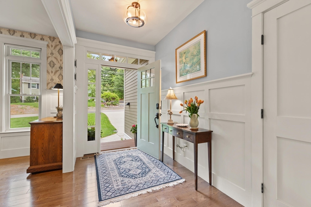 Wrentham, Massachusetts 02093, United States, 3 Bedrooms Bedrooms, ,4 BathroomsBathrooms,Residential,Pending,139138