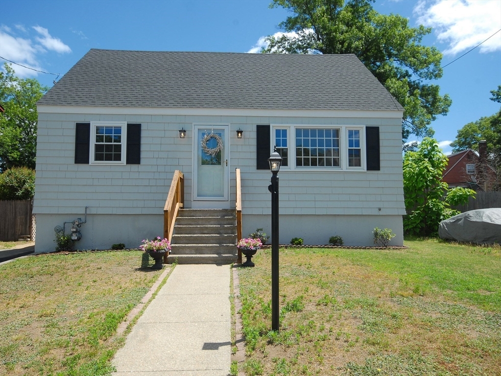 12 Edgewood Rd