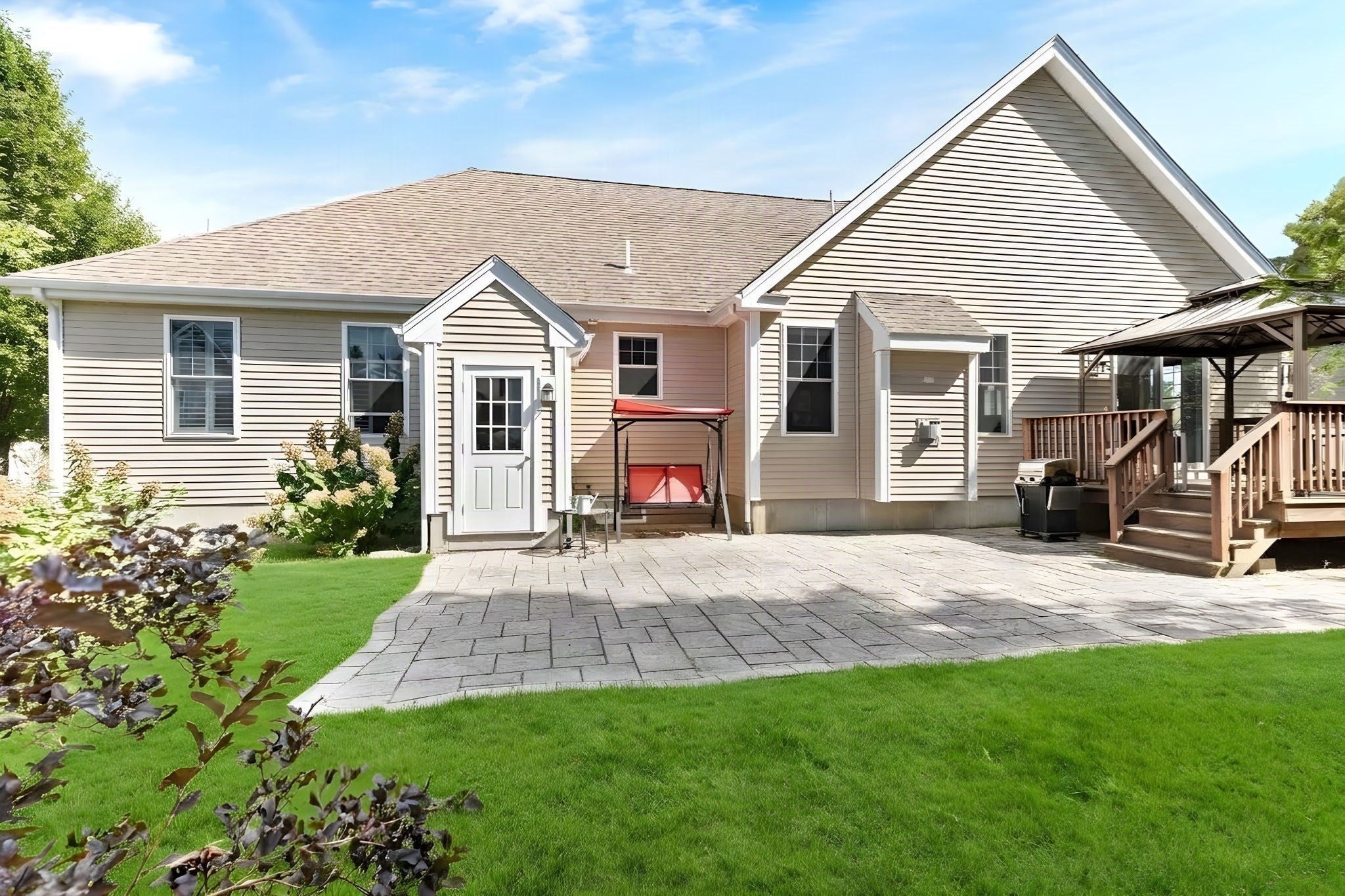 12 Waterford Circle, Dighton, MA Photo #10