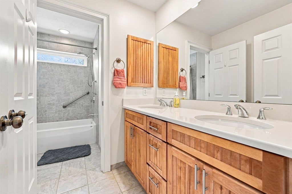67 Abigaile Lane, West Springfield, MA, 67 Abigaile Lane, West Springfield, MA Photo #36