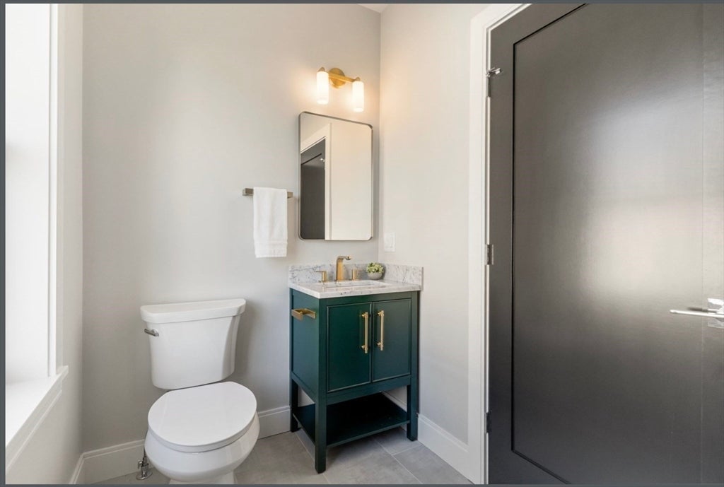 20 Lawrence St #2, Wakefield, MA, 20 Lawrence St #2, Wakefield, MA Photo #12