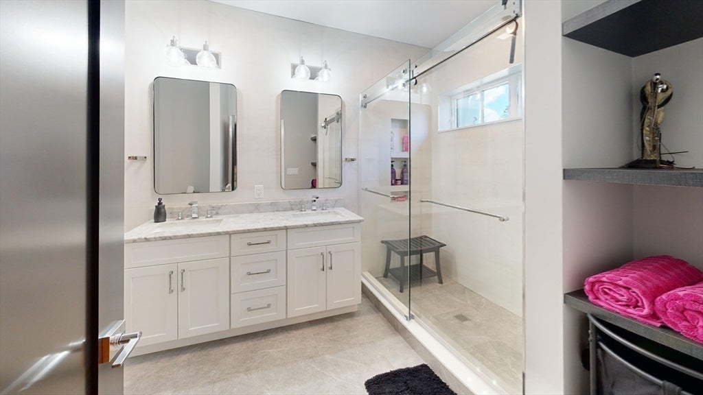 20 Lawrence St #2, Wakefield, MA, 20 Lawrence St #2, Wakefield, MA Photo #15