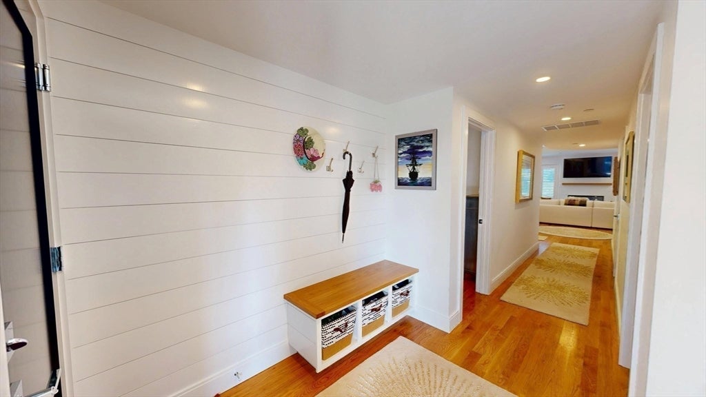 20 Lawrence St #2, Wakefield, MA, 20 Lawrence St #2, Wakefield, MA Photo #18
