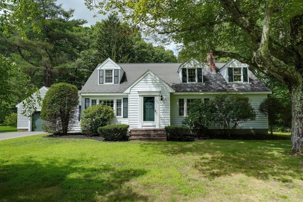 141 Holliston St, Medway, MA Photo #2
