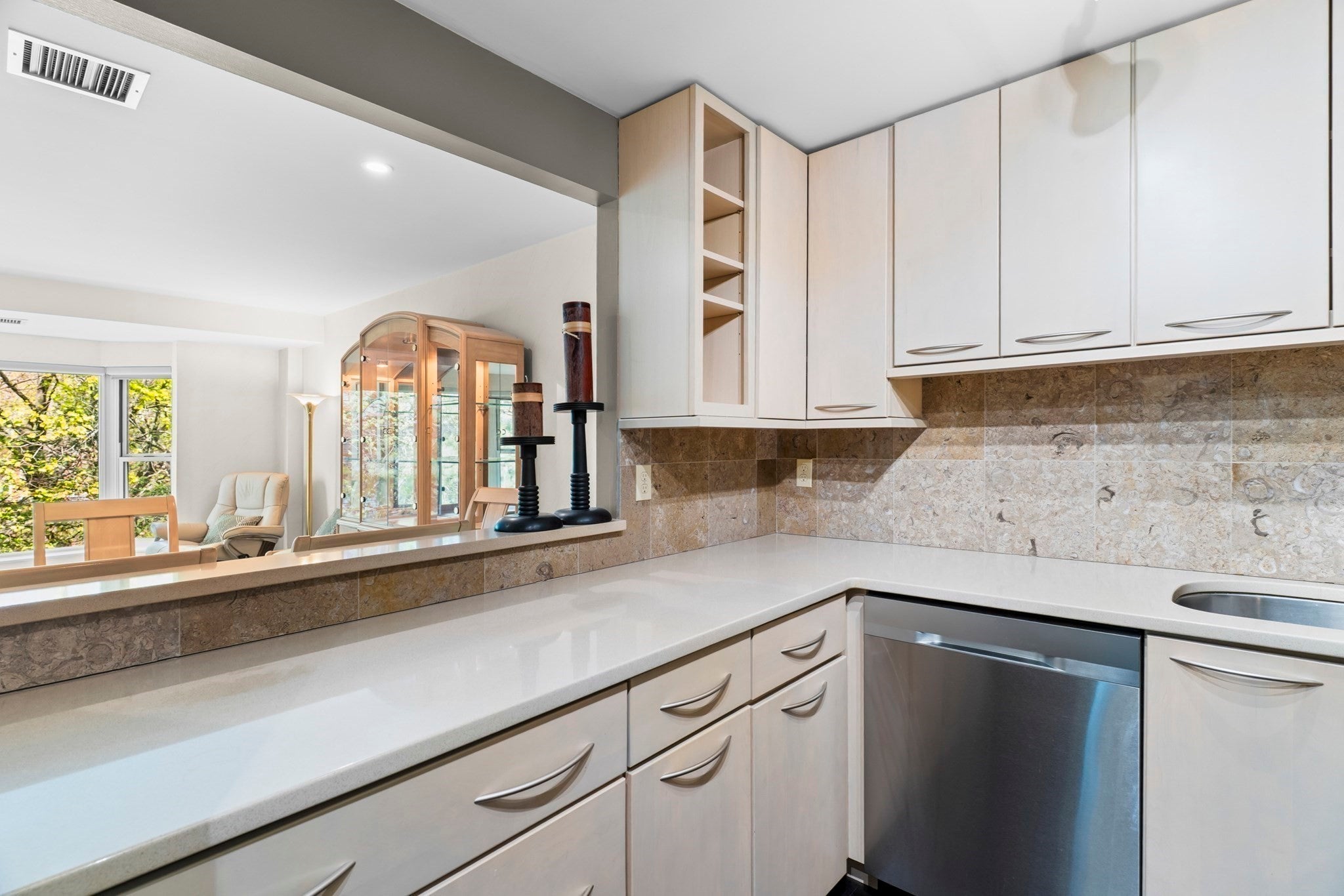 1 Watermill Pl
