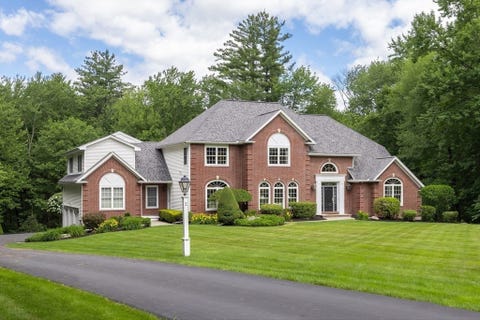 Photo of 2 Eden Cir, Westborough, MA 01581 (MLS # 73541444)